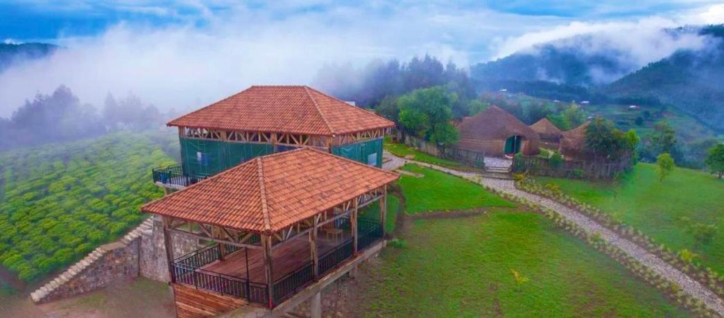 Готель Kitabi Ecocenter Gabegi Екстер'єр фото